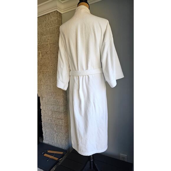Nordstrom Spa Robe, White, Made In Brazil, 100% Cotton, One Size, 46 In length - Picture 4 of 8